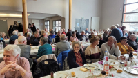 autour des tables